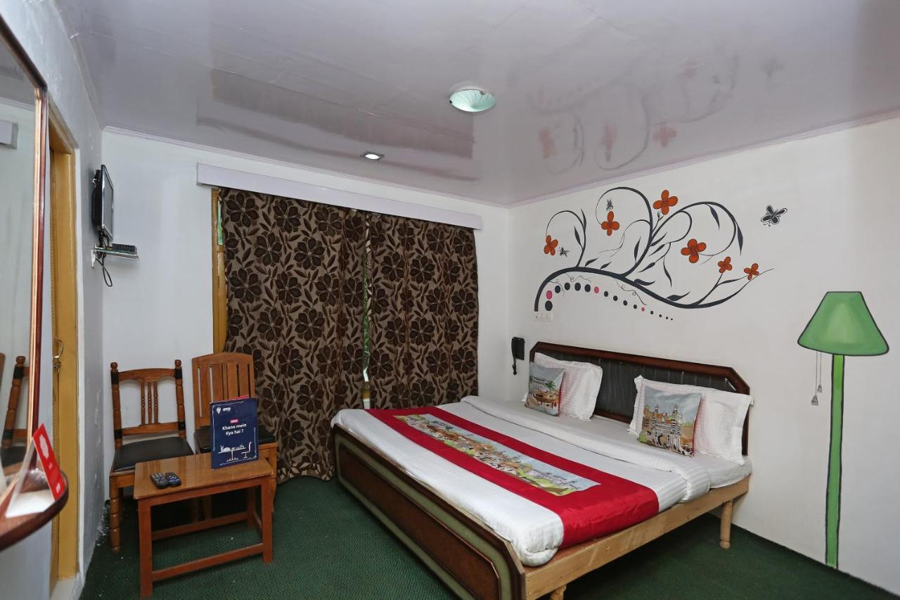 Oyo Flagship Hotel Palace Pahalgām Exterior foto